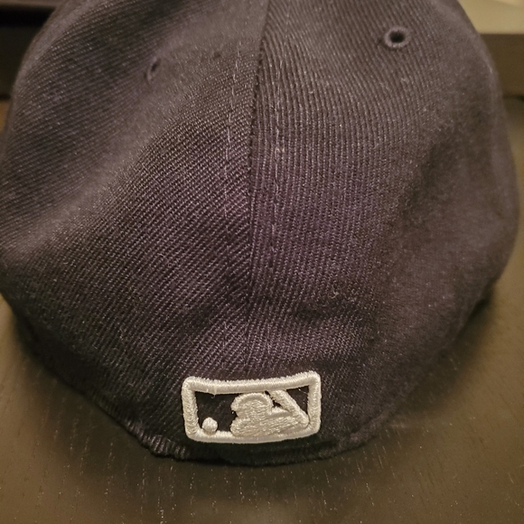 KANSAS CITY ROYALS - Picture 3 of 3